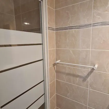 Lejlighed T3 Au Rdc Avec Piscine, Terrasse Et Parking - 6 Pers, Proche A - Fr-1-387-210 *
